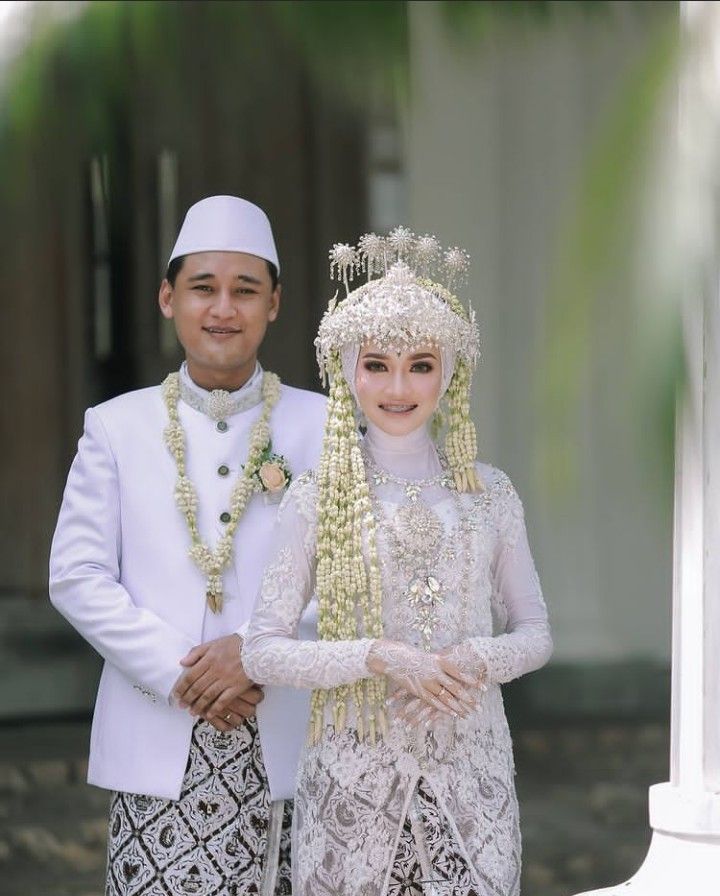 Momen
